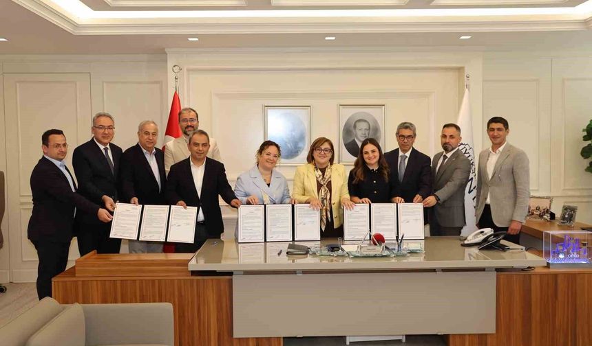 Gaziantep Büyükşehir, Tadım, İpek Yücel Sanat ve Eğitim Merkezi binası yapımı için protokol imzaladı