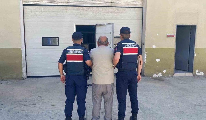 Gaziantep'te kesinleşmiş cezayla aranan 2 şahıs yakalandı