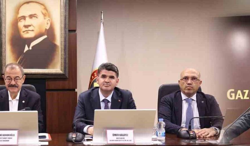 GSO haziran ayı meclis toplantısı, Kilis Valisi Ömer Kalaylı'nın katılımıyla gerçekleştirildi