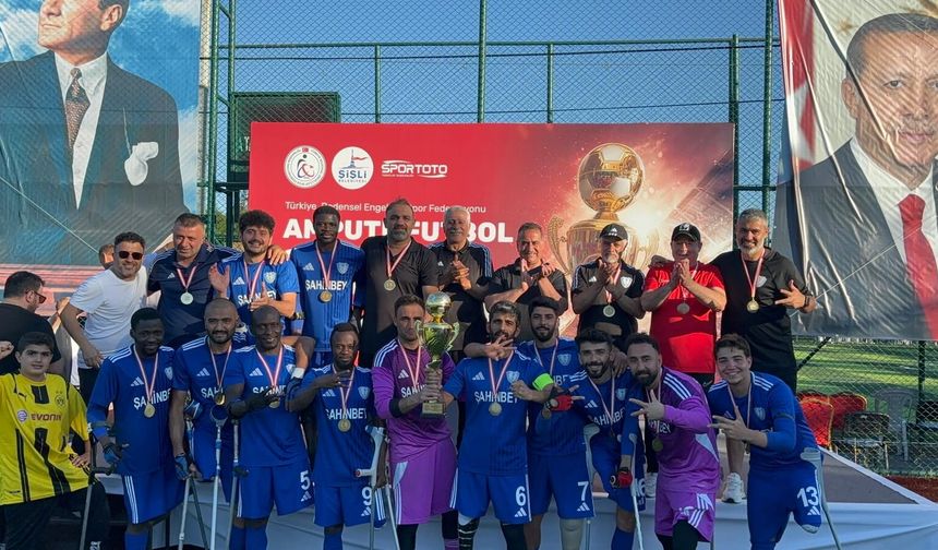 Şahinbey Ampute’den tarihi başarı: 3 kupa birden