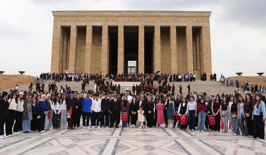 Şehitkamil’in gençleri Ankara’ya çıkarma yaptı