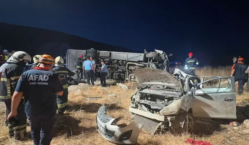 Gaziantep'te 7 kişinin öldüğü yolda yeni kaza: 6 yaralı