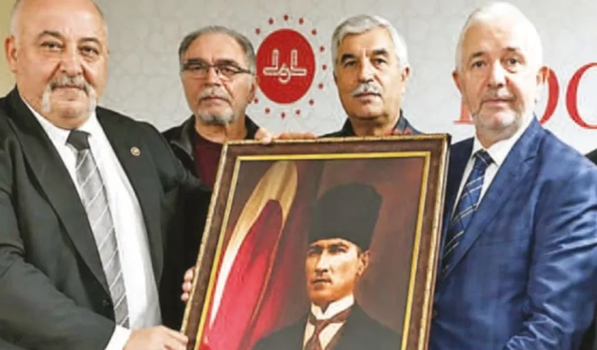 Atatürk için mevlit okutan Kocaeli İl Müftüsü, görevden alındı