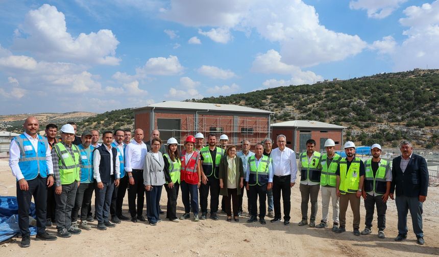 Başkan Şahin, Kuzeyşehir Atık Su Arıtma Tesisi inşaat alanını inceledi