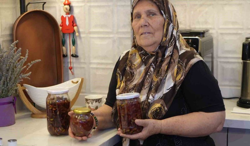 Gaziantep'te çöpe giden fıstık kabuğundan reçel üretti