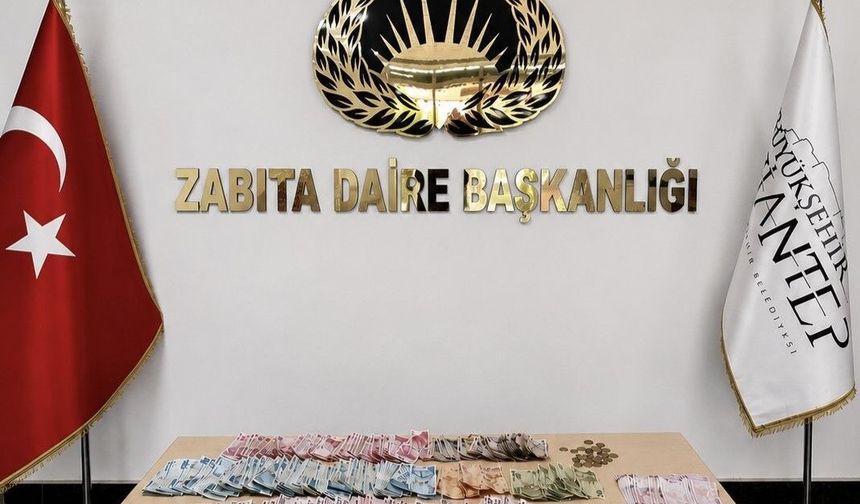 Gaziantep'te kadın dilencinin üzerinden 64 bin TL çıktı