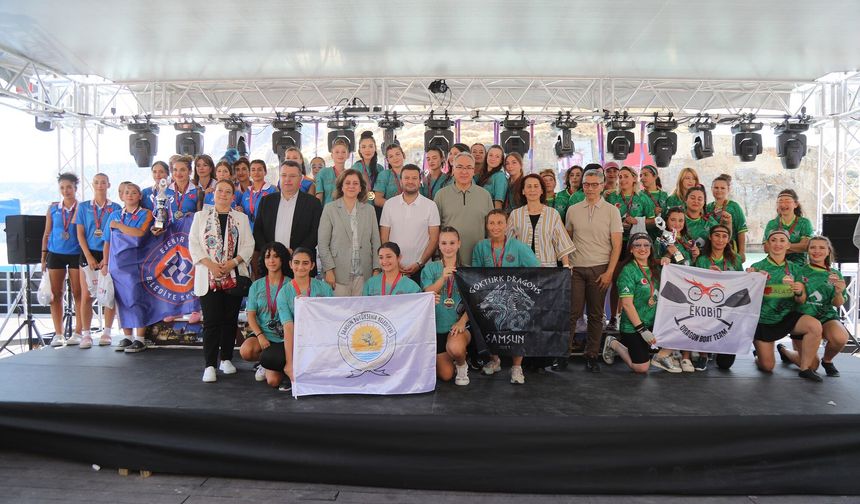 Rumkale’de Dragon Bot şampiyonları kupalarına kavuştu