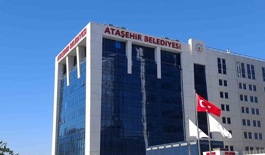 Ataşehir'de Cumhur İttifakı'nın adayı Serdar Orhan Başkanvekili seçildi