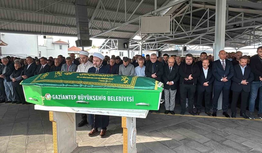 Gazeteci Kenan Yücel son yolculuğuna uğurlandı