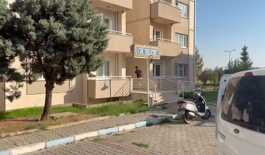 Gaziantep'te kimliğini unutan adayı polis KPSS'ye yetiştirdi
