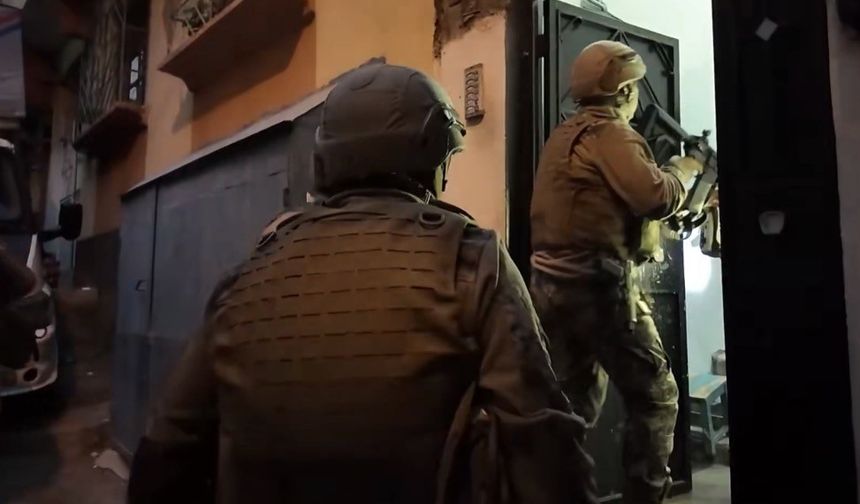 Gaziantep'te silahla yağma suçuna operasyon: 8 gözaltı