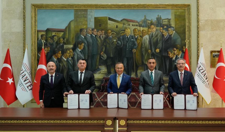 Gaziantep’te öğrencilere büyük destek! 65 bin çift ayakkabı dağıtılacak