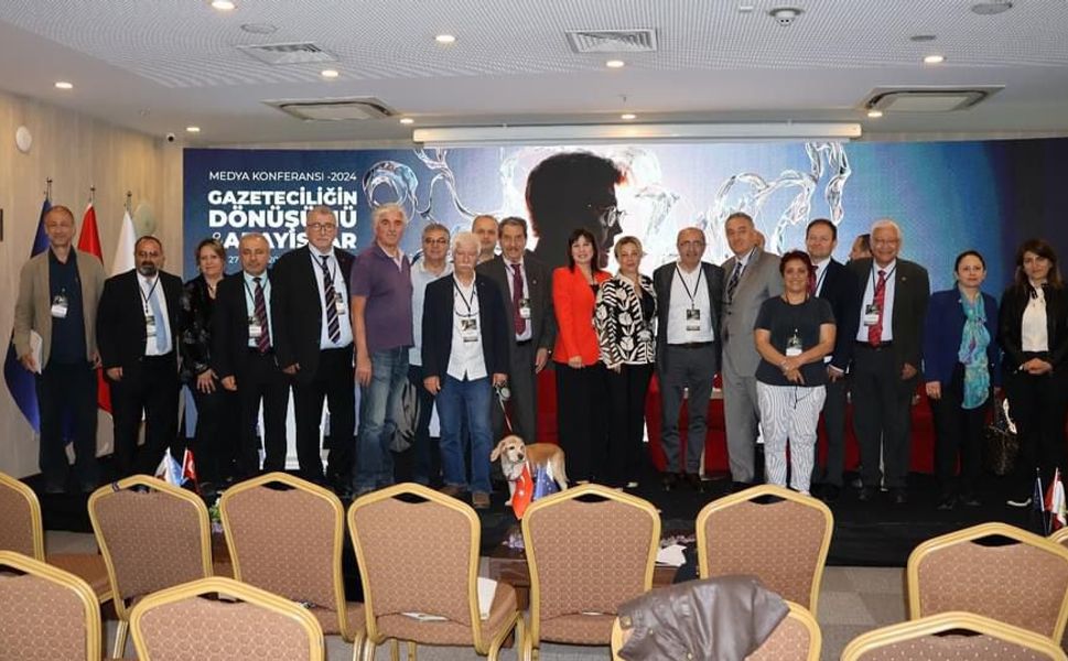 Medya Konferansı Gazeteciliğin Dönüşümü ve Arayışlar Ankara'da gerçekleştirildi.