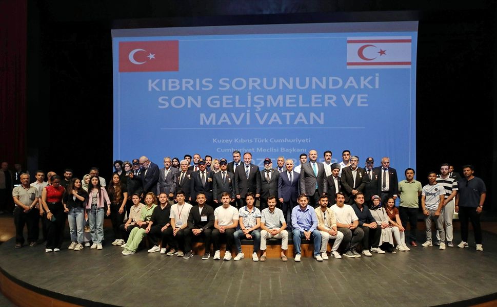 Gaziantep'te "Mavi Vatan ve Kıbrıs" konferansı gerçekleştirildi