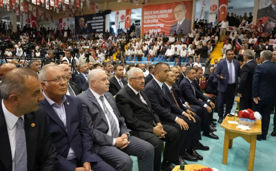 MHP Sahaya indi! Terörsüz Türkiye süreci: MHP'nin, Milli Birlik ve Dayanışma Buluşmaları Erzurum’da başladı