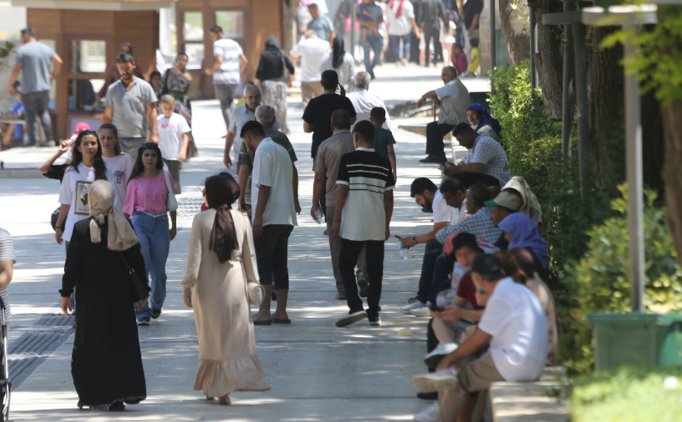 Gaziantep ve çevre illerde sıcak hava etkili oluyor
