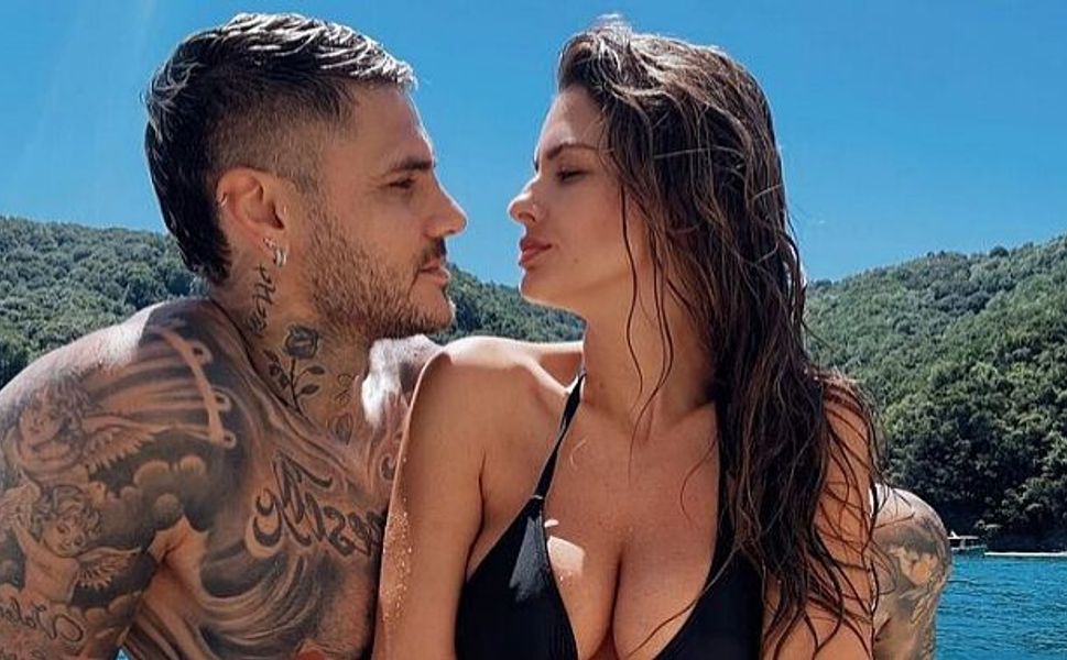 Mauro Icardi ile China Suarez aşkı sürüyor