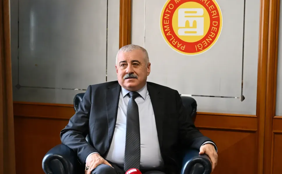 Sermet Atay’dan manidar, derin anlamlı cuma mesajı: “Herkes bir gün ektiğini biçecek”