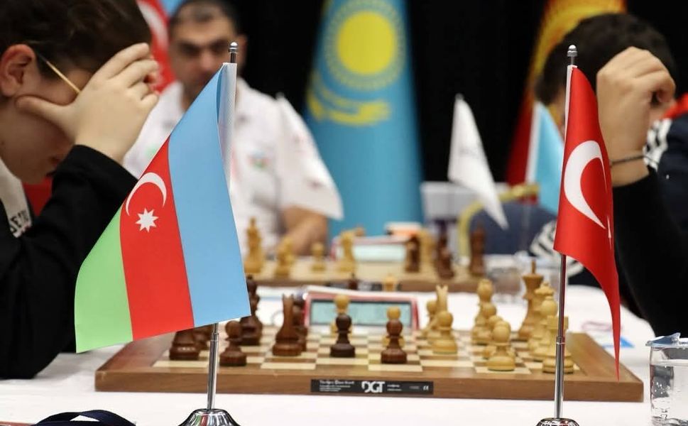 Gaziantep’te satranç tarihine geçen çifte şampiyona heyecanı sürüyor