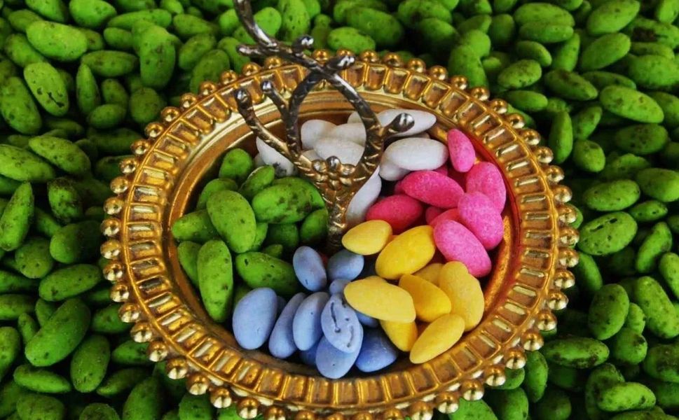 Antep fıstıklı badem şekeri Ramazan'da ağızları tatlandırıyor