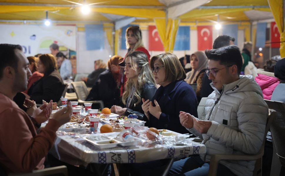 Gaziantep Büyükşehir, Ramazan ayında vatandaşları iftar sofrasında buluşturacak