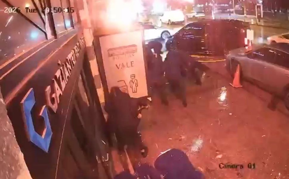 Gaziantep'te lüks restoranı kurşunlayan 2 şahıs yakalandı