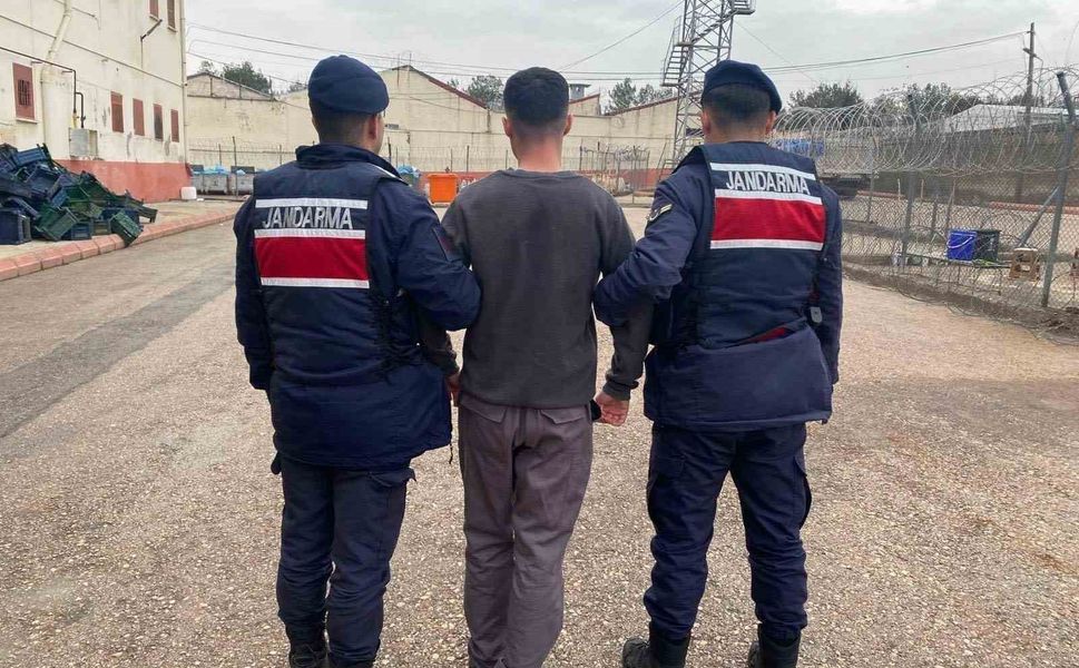 Gaziantep'te uyuşturucu suçundan 13 yıl kesinleşmiş cezayla aranan şahıs yakalandı