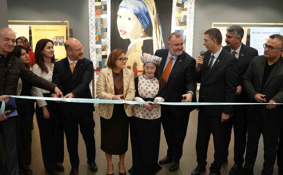 Hollanda ile Türkiye arasındaki 400 yıllık bağ Gaziantep'te sergileniyor