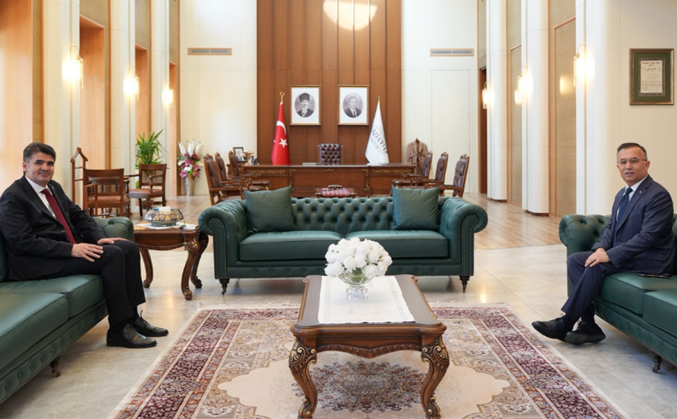 Kilis Valisi Kalaylı'dan Vali Çeber'e ziyaret