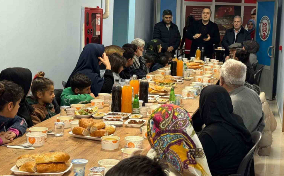 Araban'da öksüz, yetim çocuklara iftar programı düzenlendi
