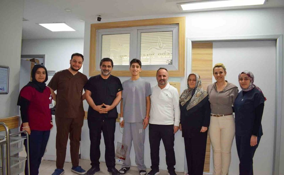 Gaziantep'te genç futbolcuya hayat kurtaran müdahale