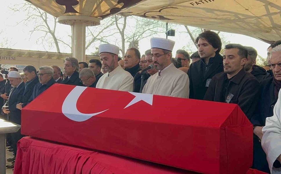 İlber Ortaylı son yolculuğuna uğurlandı