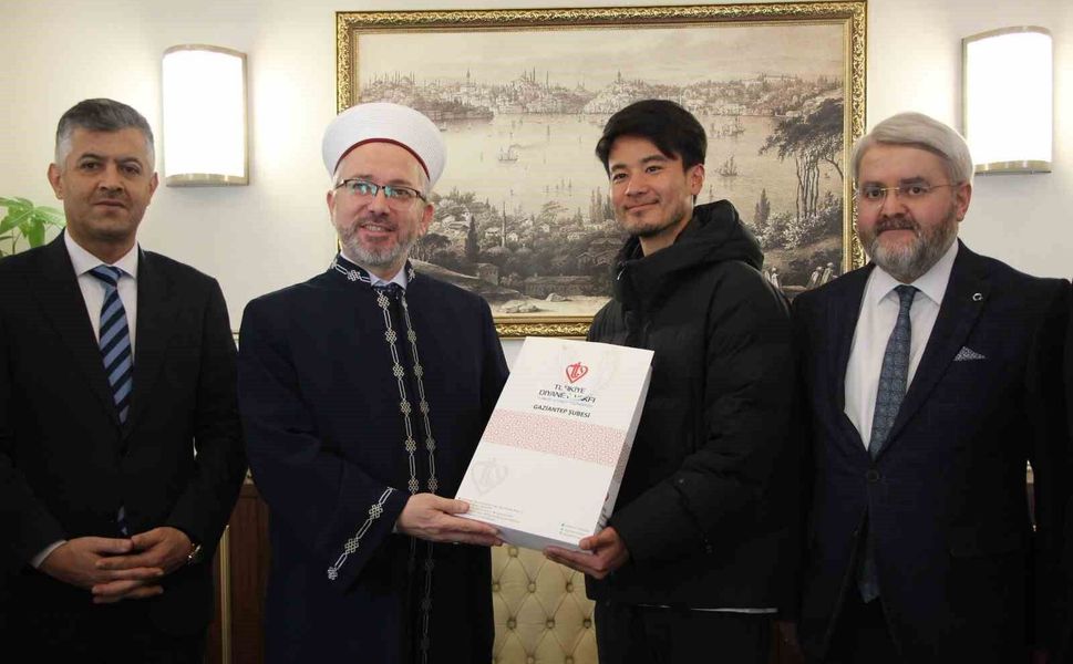 Japon gezgin Gaziantep'te müslüman oldu