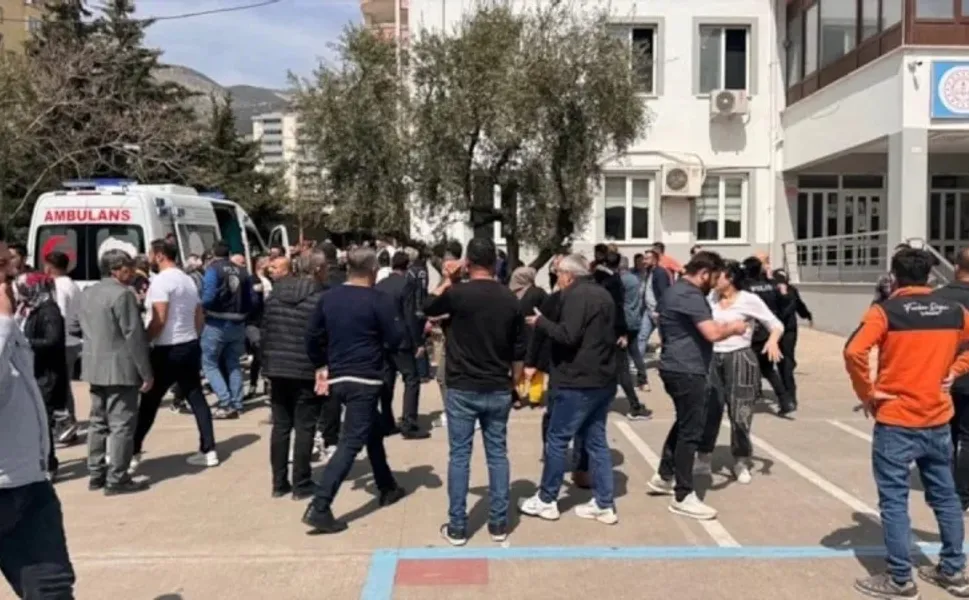 Kahramanmaraş Valisi duyurdu: Okula silahlı saldırıda 4 kişi hayatını kaybetti