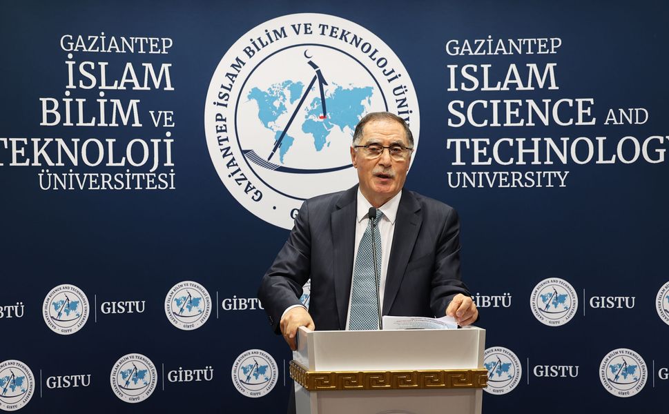 GİBTÜ’de “Türkiye’nin 21. Yüzyıl Hedefleri ve Ortadoğu’da Barış” konuşuldu