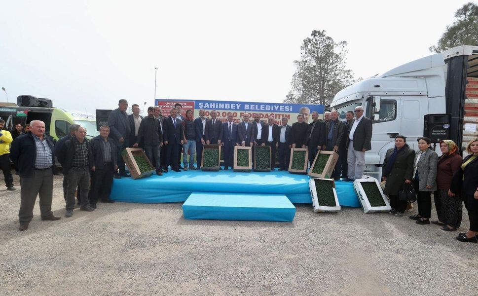 Şahinbey'de çiftçilere 5 milyon sertifikalı fide desteği verildi