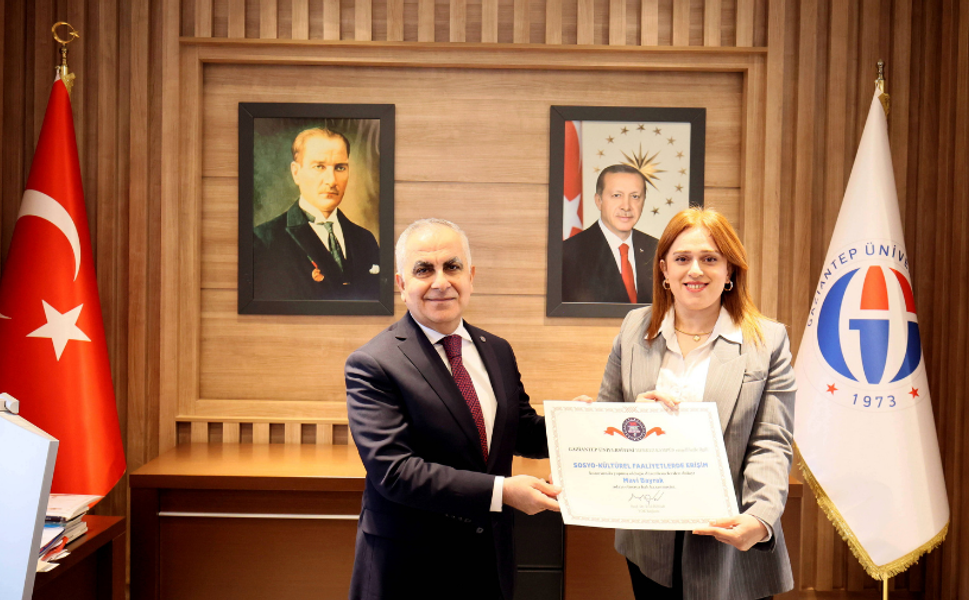 GAÜN’e "Engelsiz Üniversite" ödülü