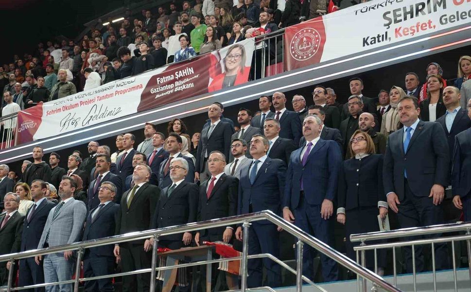 Bakan Tekin: 'Türkiye'ye özgü bir model inşa ettik diye eleştiriyorlar'