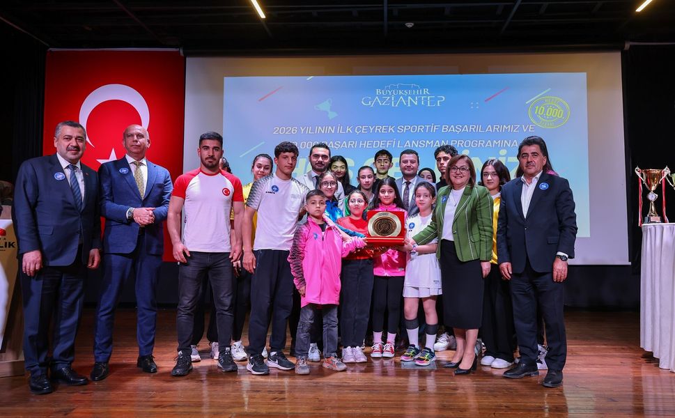Gaziantep Belediye Spor Kulübü’nün yeni hedefi: 10 bin başarı!