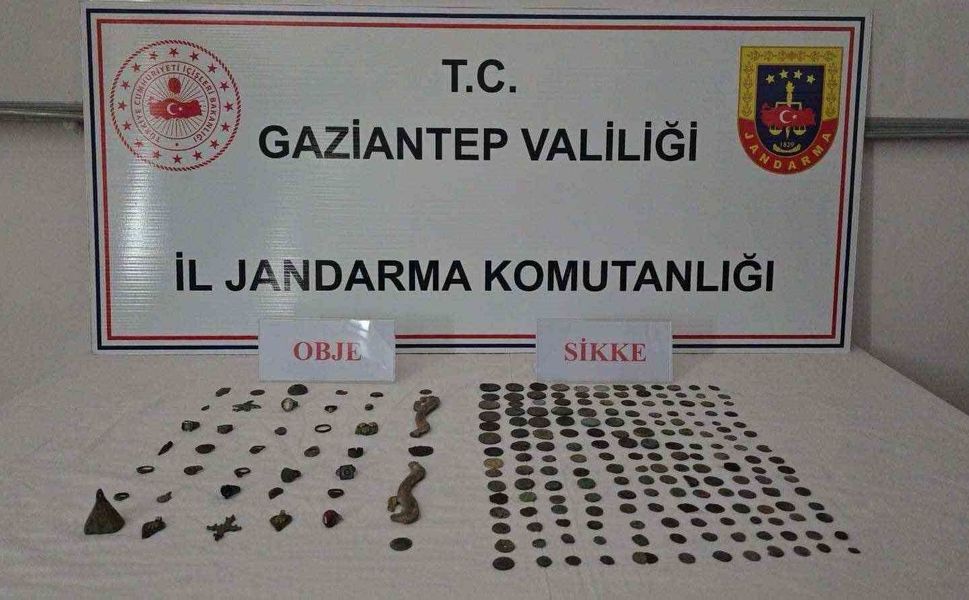 Gaziantep'te 191 adet sikke ele geçirildi: 1 gözaltı