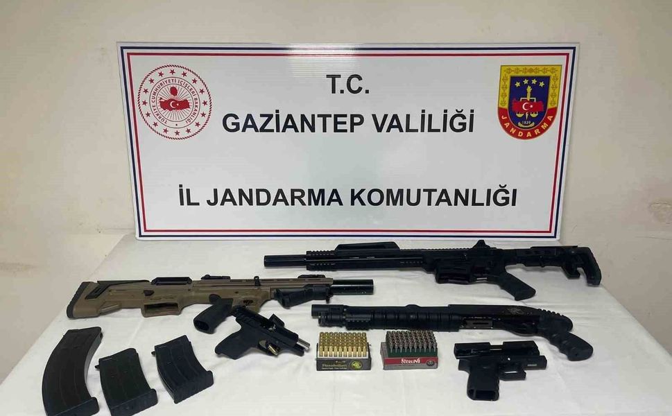 Gaziantep'te 23 adet ruhsatsız silah ele geçirildi: 19 gözaltı