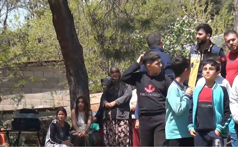 Gaziantep'te bir evde meydana gelen patlama paniğe neden oldu