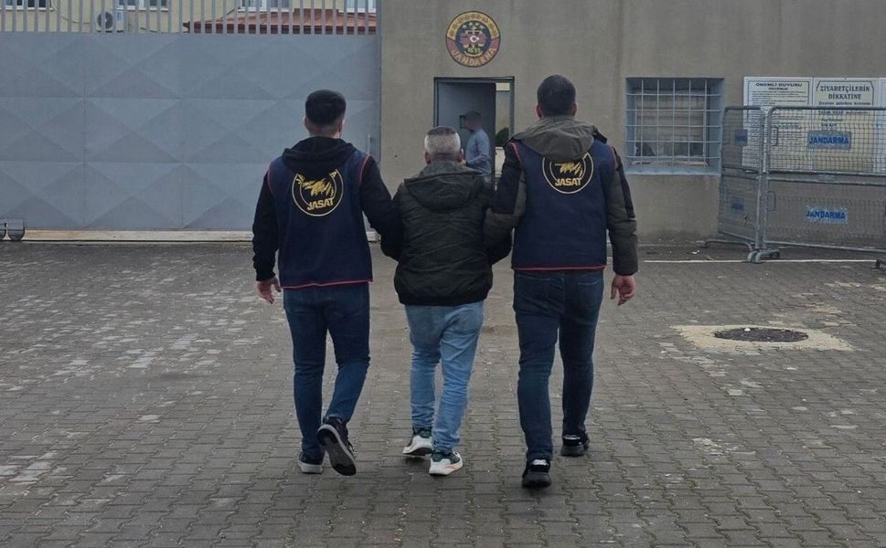 Gaziantep'te hırsızlık suçundan kesinleşmiş cezayla aranan şahıs yakalandı