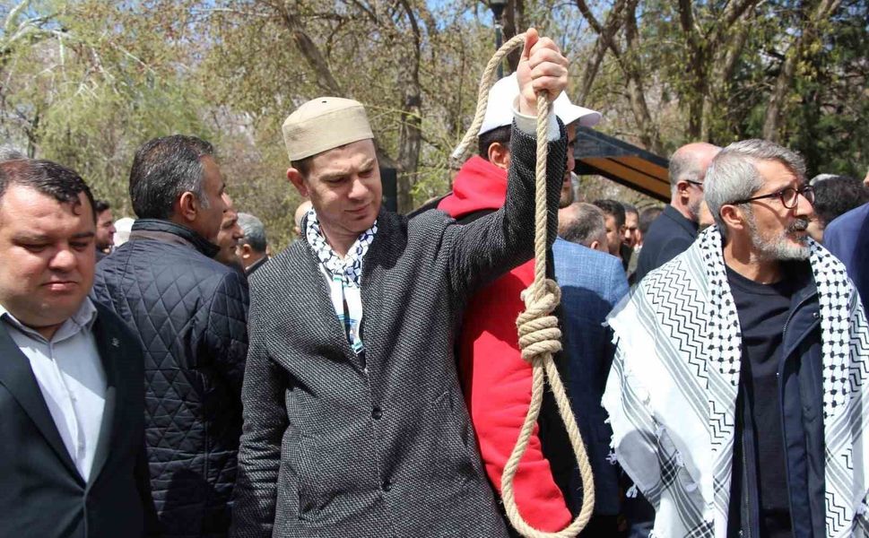 Gaziantep'te İsrail'in 'idam yasası' protesto edildi