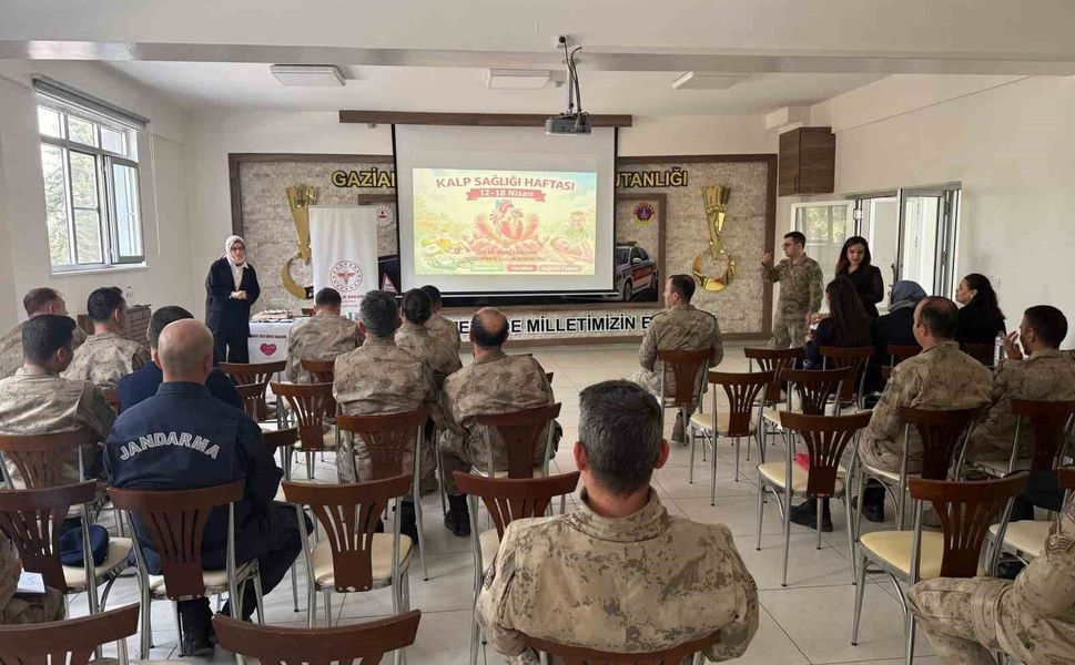 Gaziantep'te jandarma ekiplerine sağlık eğitimi