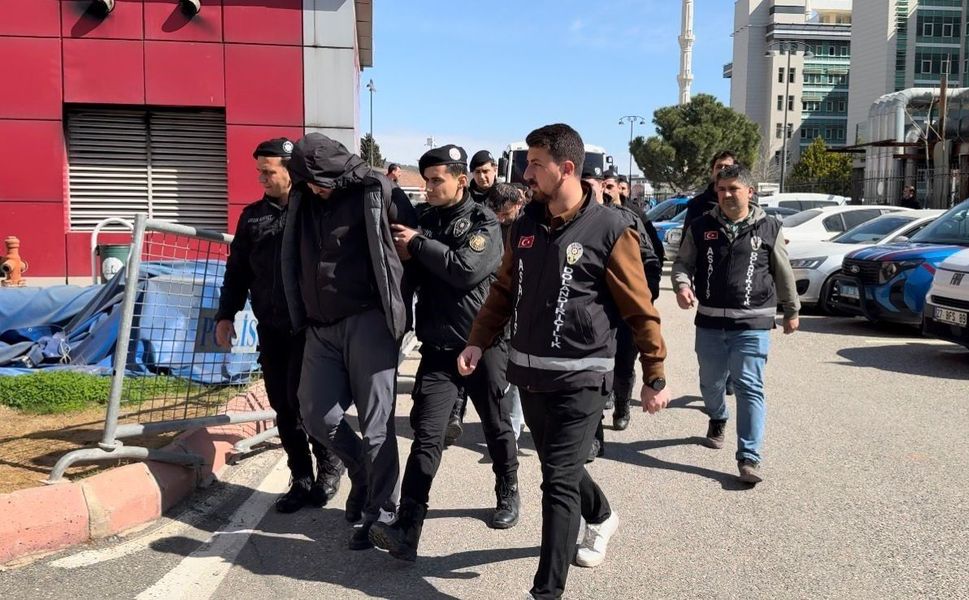 Gaziantep'te öğretim görevlisinden 521 milyonluk vurgun!