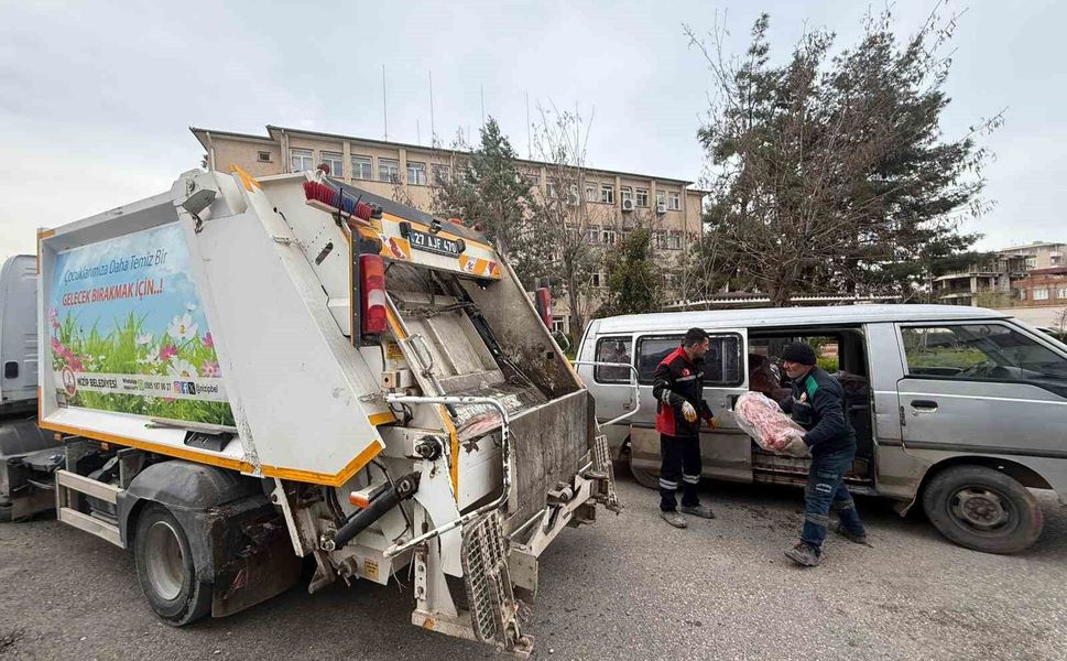 Gaziantep'te sağlıksız şartlarda taşınan 1 ton 600 kilo ciğer ele geçirildi