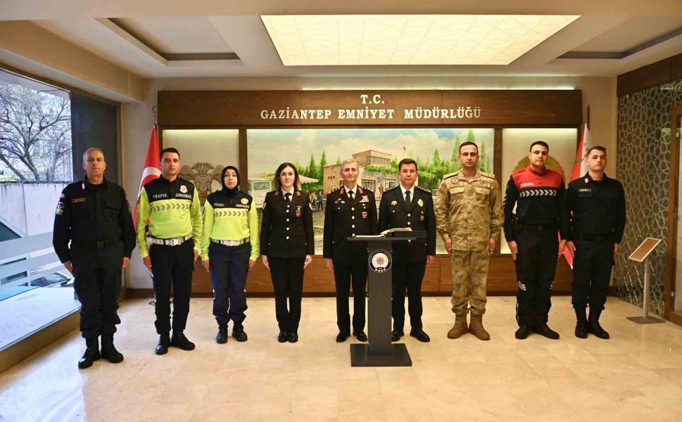 Jandarmadan emniyete anlamlı ziyaret
