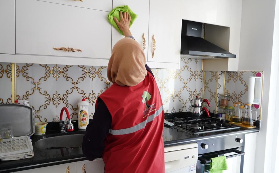 Şehitkamil’den bayram öncesi gönüllere dokunan “Vefa Hizmeti”
