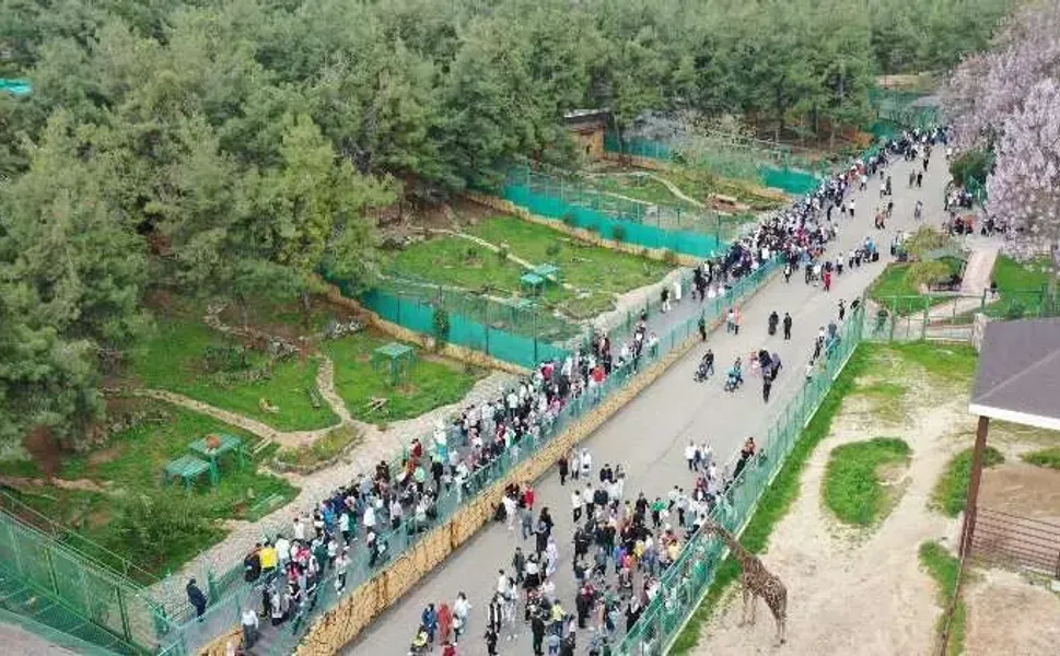 Gaziantep Doğal Yaşam Parkı'nda bayramda ziyaretçi akını